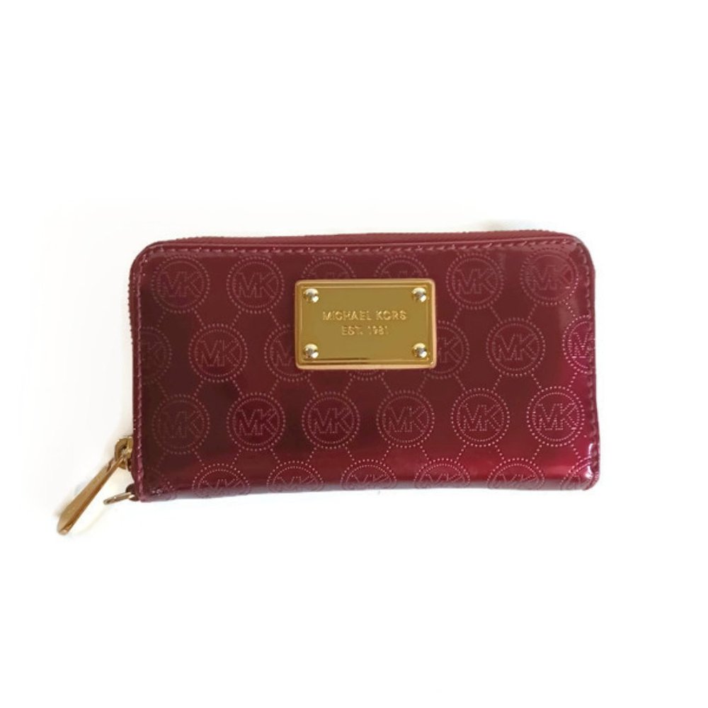 Michael Kors Patent Leather zip around wallet